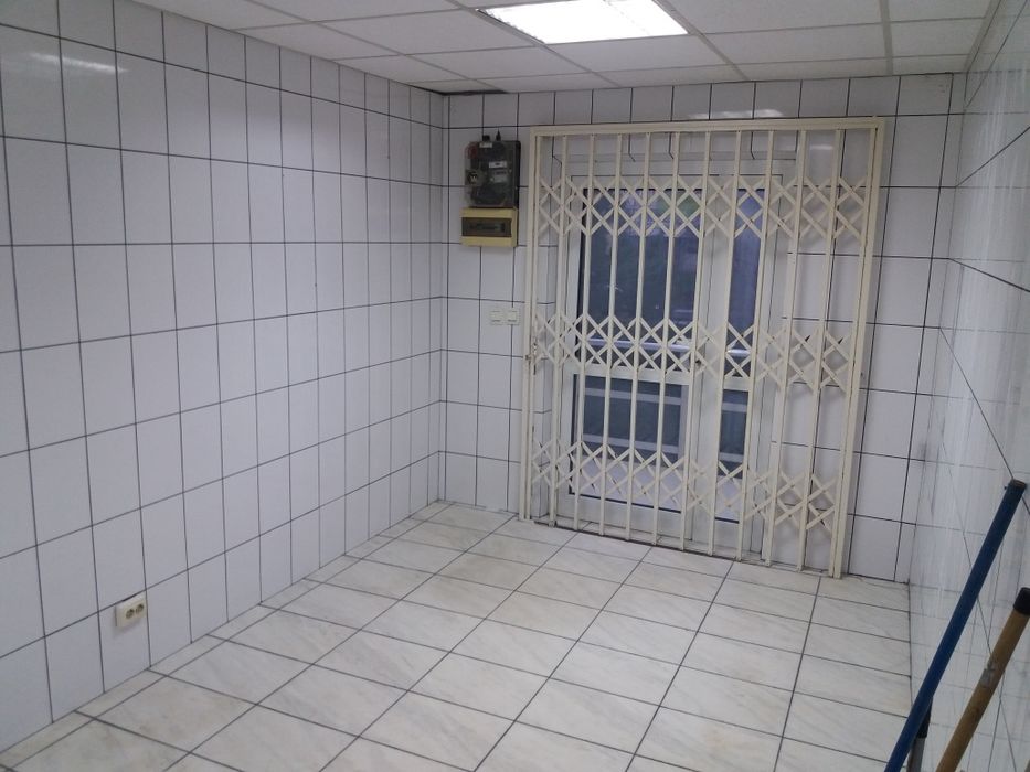 inchiriez spatiu comercial stradal Focsani