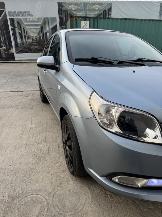 нексия 3 сотилади