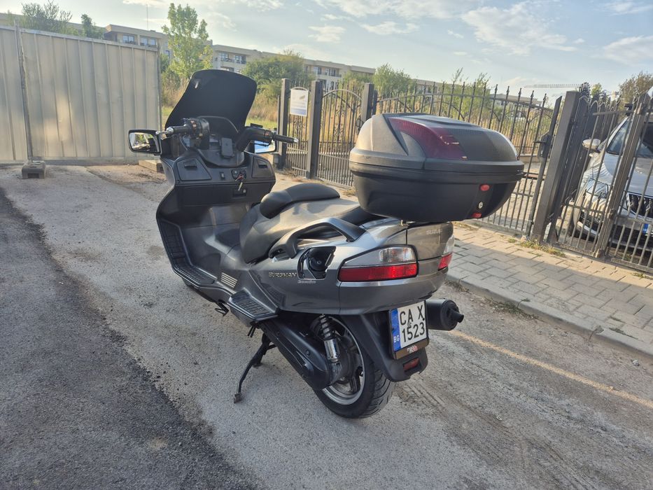 Suzuki Burgman 650 executive