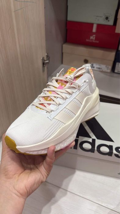 Спортивние красовки