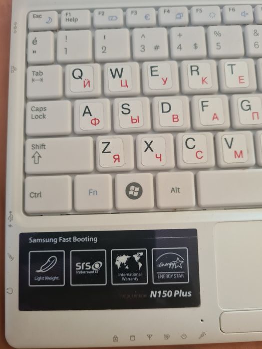 Продаю или обмен на планшет. Нетбук Samsung N150 Plus

Операционная си