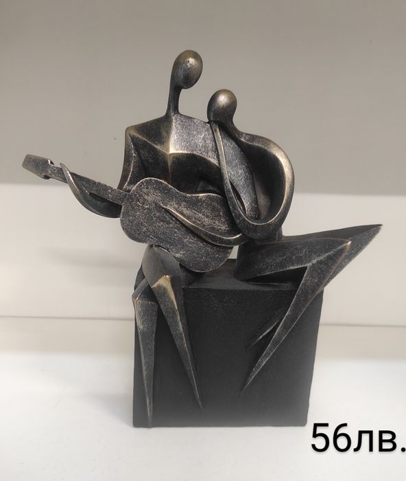 Декоративна статуетка