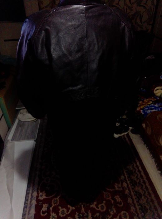 Срочно продам плащь кожаный норвежский все вопросы по ватсапп