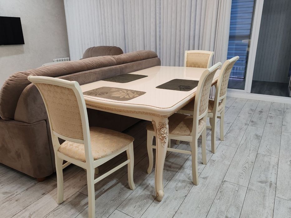 Мебель Италия стол стулья