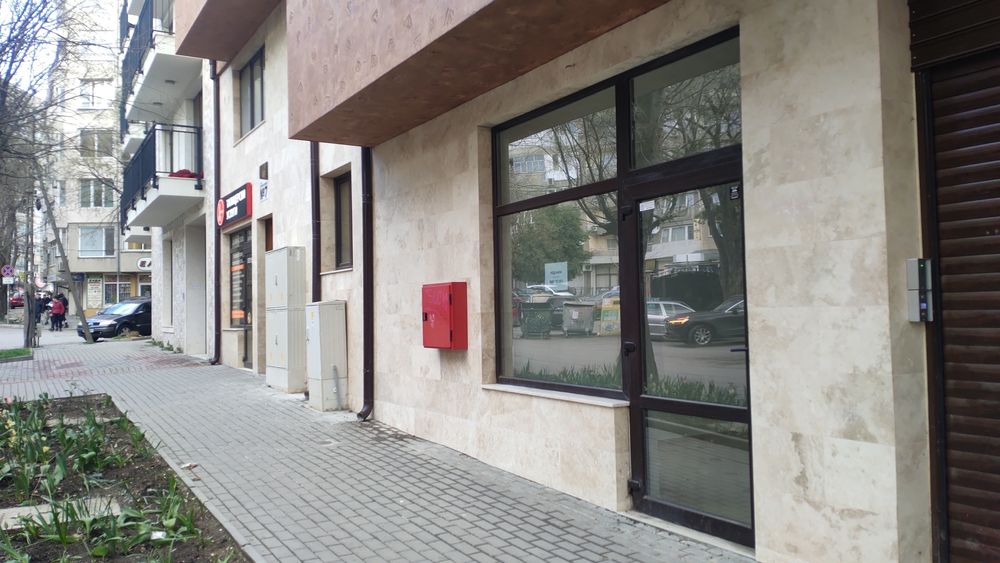 Дава се под наем Магазин в Варна, Център - 43 кв.м за 383.52 € - Снимка #3