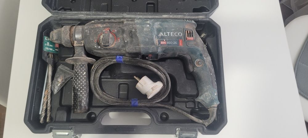 Продам перфоратор Alteco