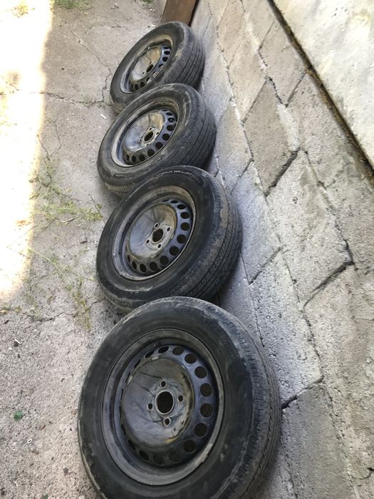 Продам шины с дисками