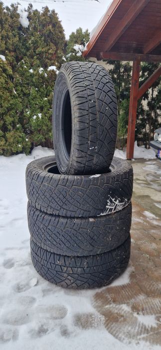 Anvelope 235/60 R16