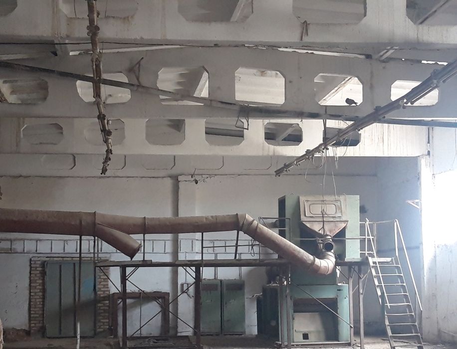 Пром комплекс сотилади