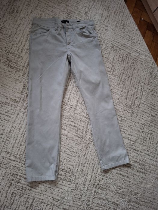 Vând pantaloni gri barbati noi, m, lc waikiki