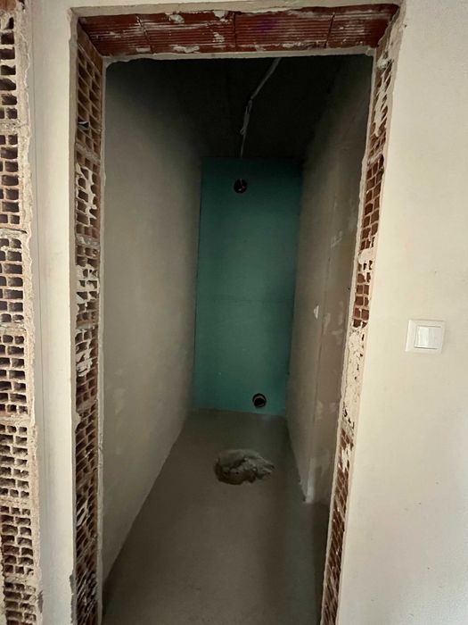 Продава се тристаен апартамент – ново строителство, до Културен дом