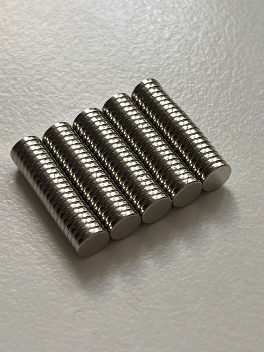 Magneti neodymium set 100 buc mini strong 5x1 mm