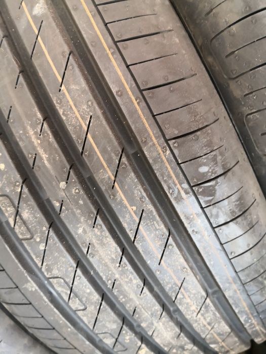 215 50 18 цола нови гуми Goodyear dot 21 24