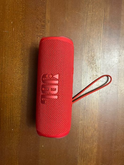 Boxa jbl flip 6 perfect functionabila