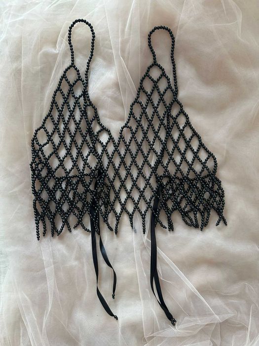 Bluza realizata din margele ideala pentruu accesorizarea tinutelor