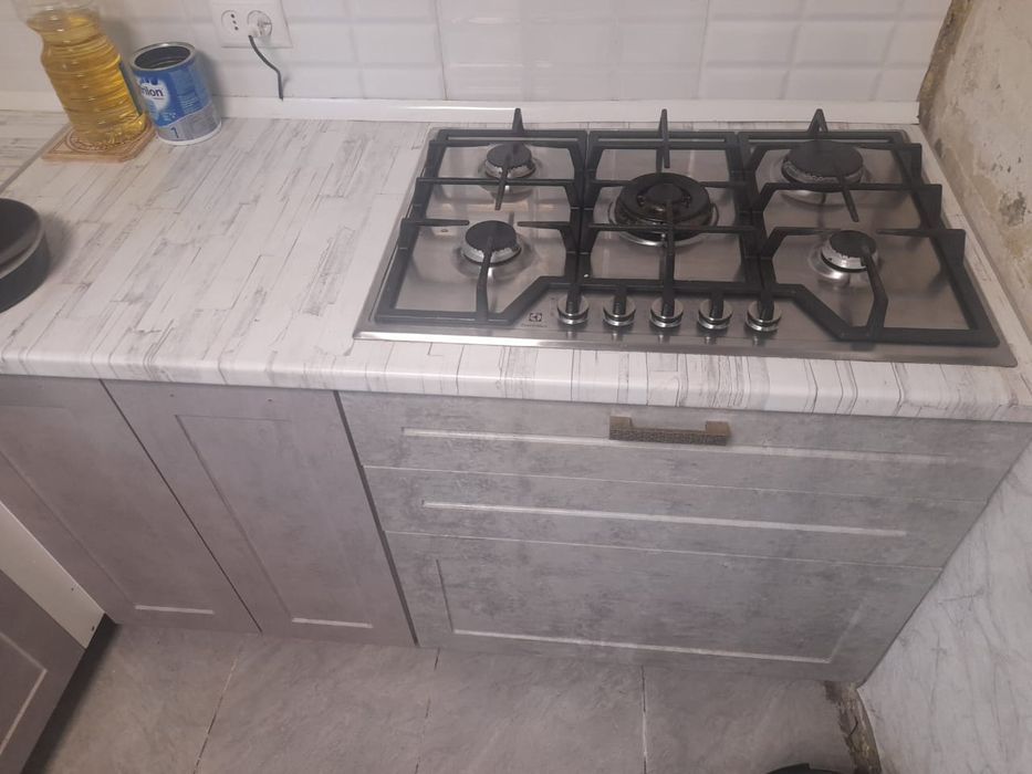 Продам варочную поверхность