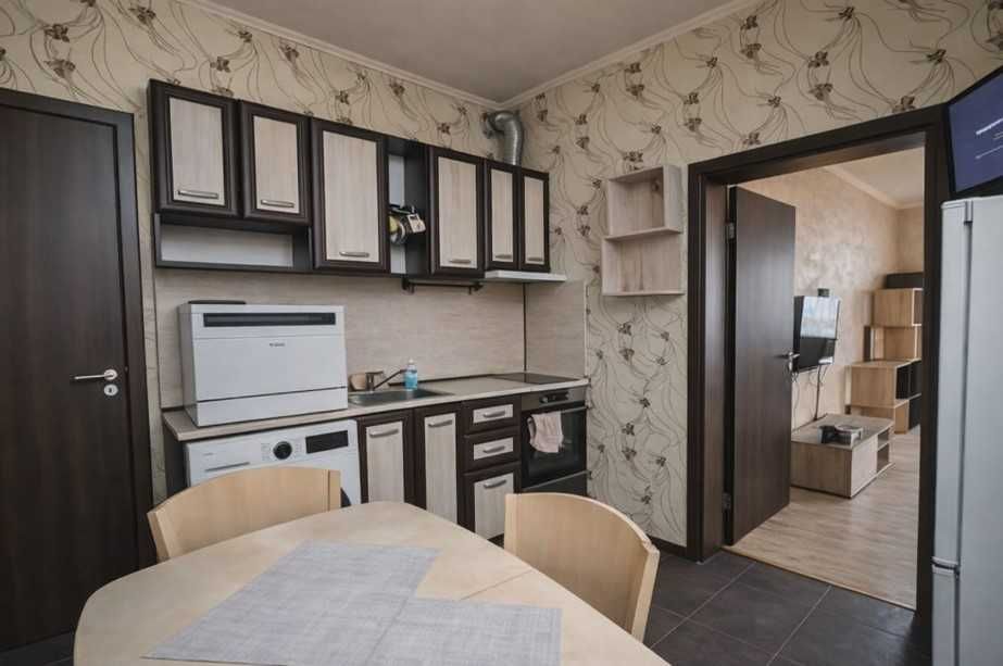 Двустаен апартамент под наем Люлин 9