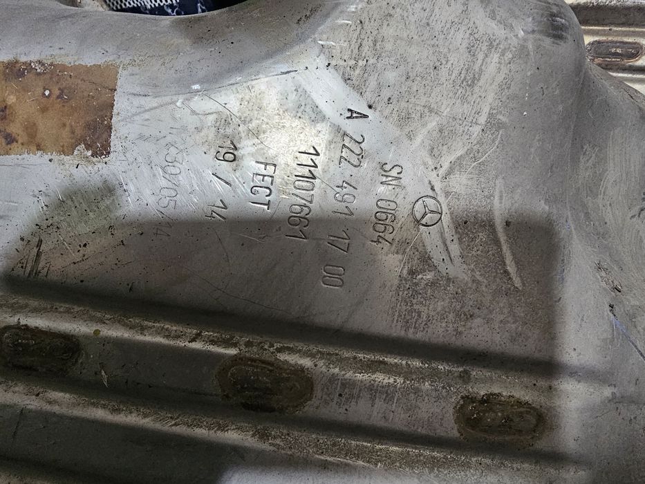 Глушитель на мерседес