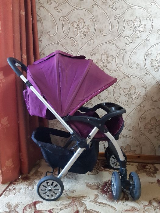 Продаю коляску Pierre Cardin