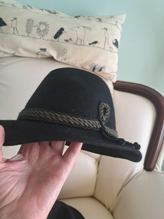 2 palarii barbati nr 60