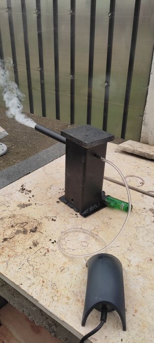 Generator fum rece afumatoare