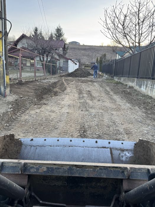 Demolari , sapaturi , lucrari cu miniexcavator