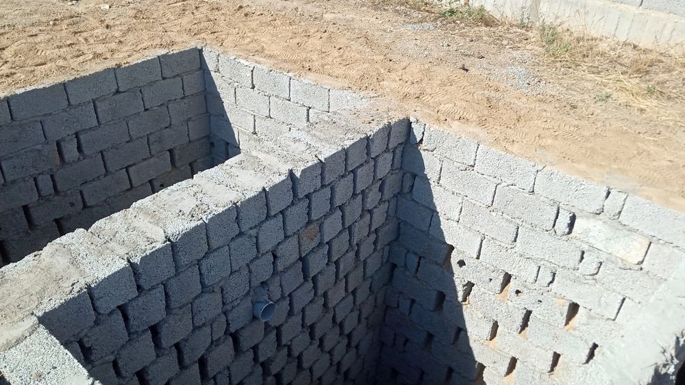 Септик,стяжка,кладка