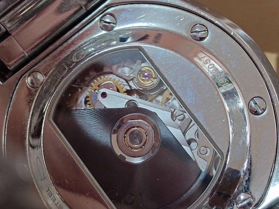 Gucci Chronograph Automatic Valjoux 7750