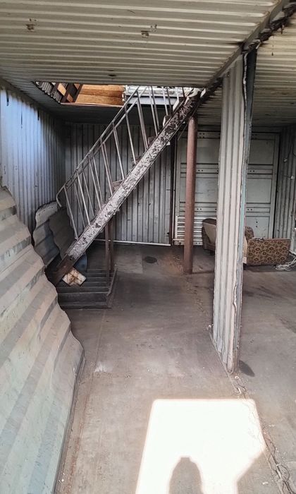 Продам дом ( не достроенный)