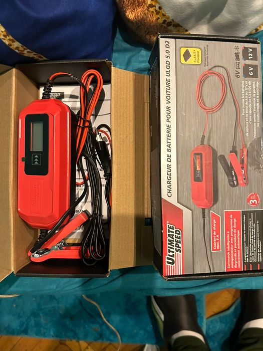 Redresor auto nou