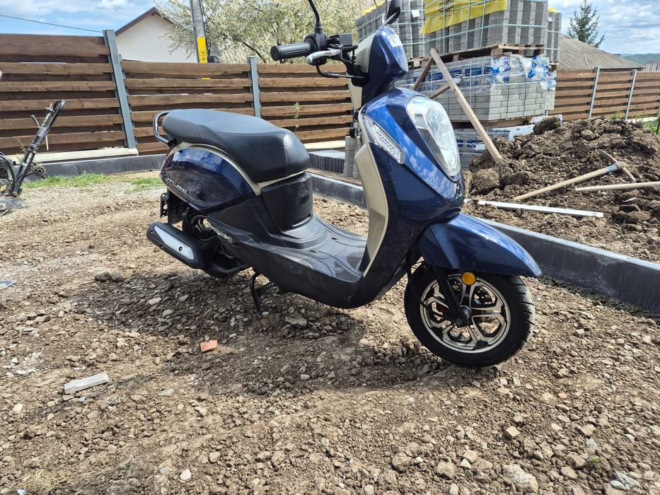 Scuter Sym Mio 50 - 25 km/h - fara permis