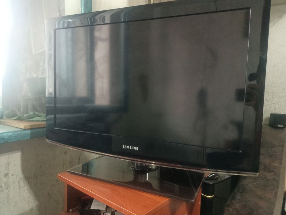 Телевизор Самсунг