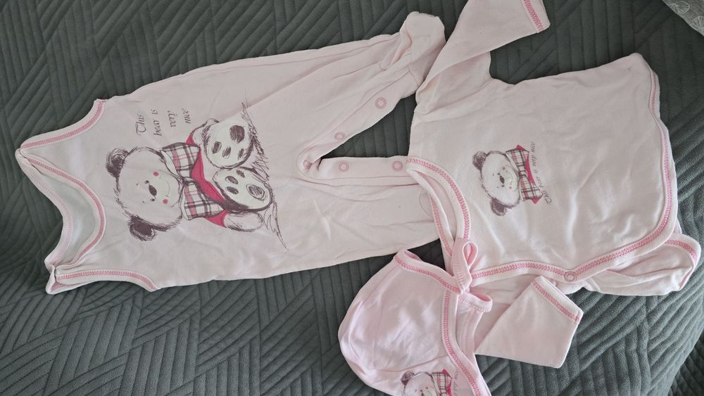 Set hăinuțe petru fetițe 0-3 luni