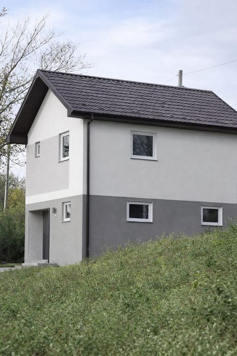 Oferta! Casa Cu Iesire Lac