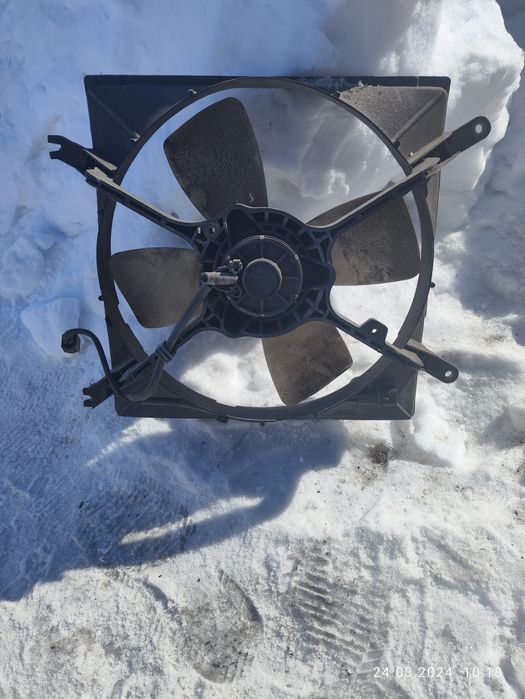 Митсубиси Спейс вагон