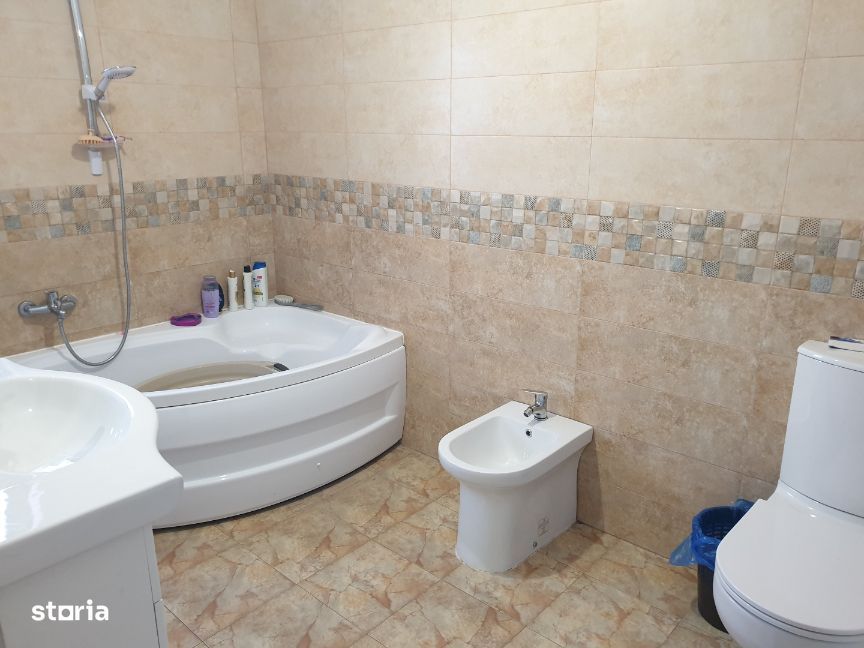 IASI – REDIU - Casa individuala parter + etaj +pod - drum asfaltat