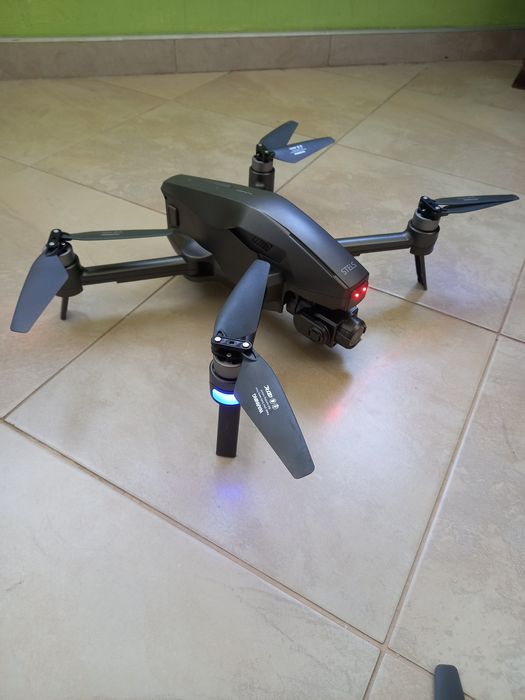 Дрон в перфектно състояние