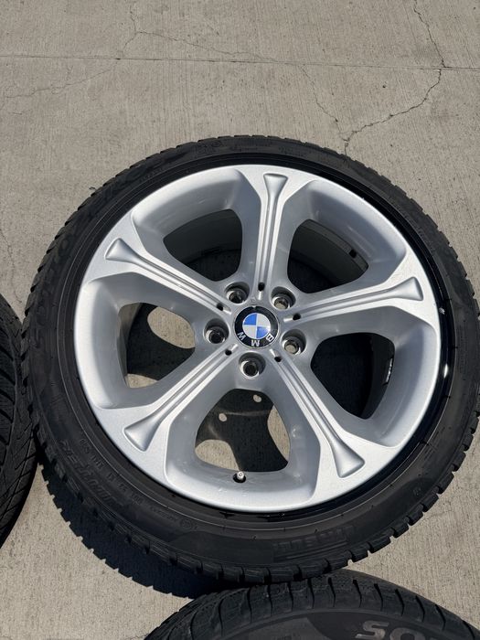 Jante BMW X1 E84 225 45 R18 iarna Pirelli