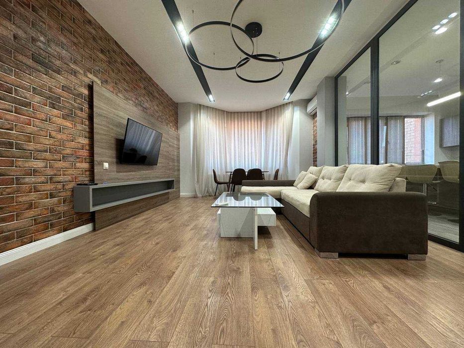 Улица Тараса Шевченко! Сдается люкс квартира! /3-х комнатная/