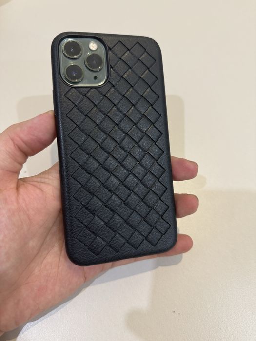 Продам Iphone 11 pro