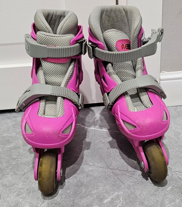 Роликовые коньки.