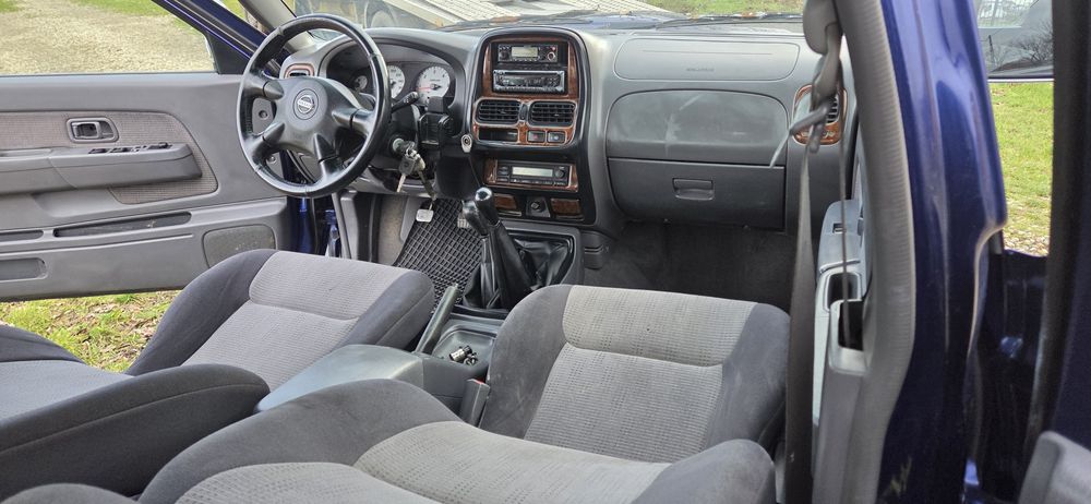 Nissan navara climateon 4x4