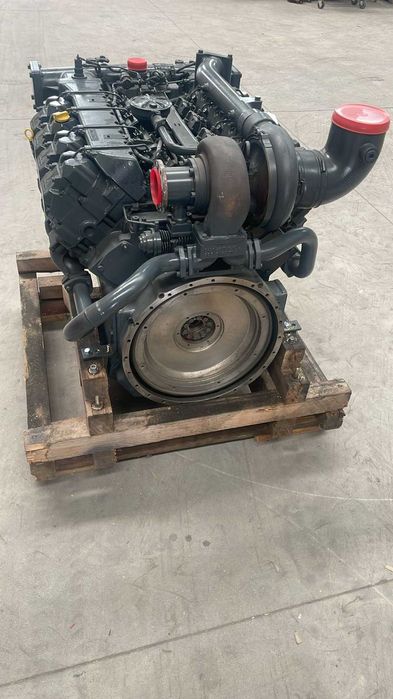 Motor Deutz TCD 2015 V08 pentru freza asflat Bomag BM2000/60-2