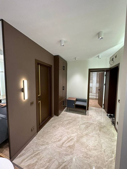 Аренда шикарной квартиры в центре города  #033