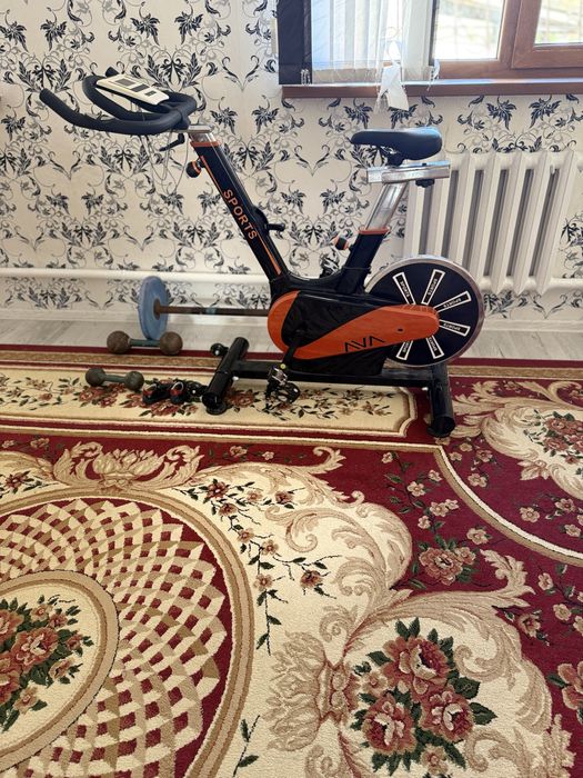 Велотренажер новый