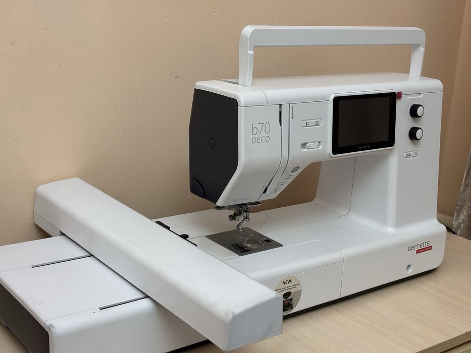 Bernette B70deco швейные машина