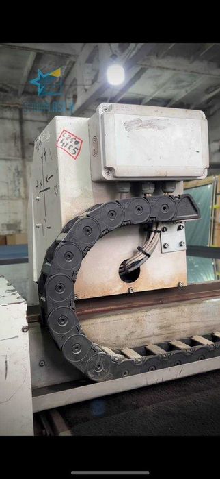 Одноголовочный стеклорезный станок ELIT Machine с ЧПУ