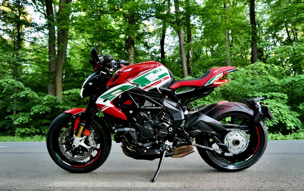 MV Agusta Dragster RC editie limitata