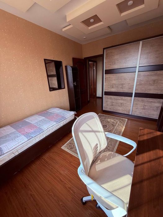 Госпитальный Продается 3 комнатная квартира ремонт