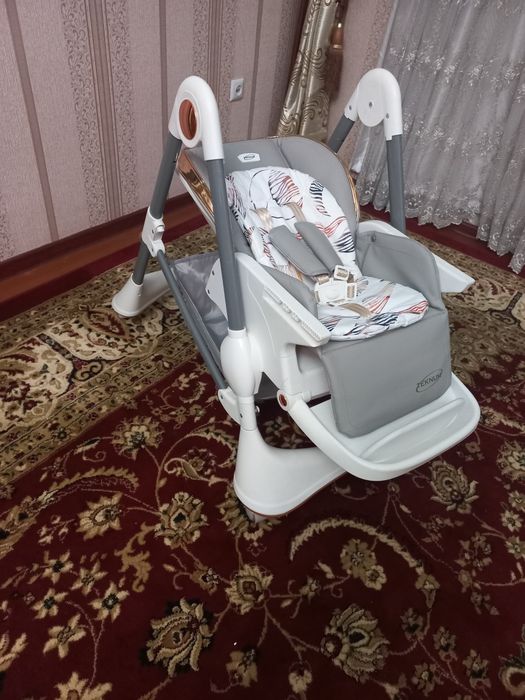 Detskiy stulchik sotiladi